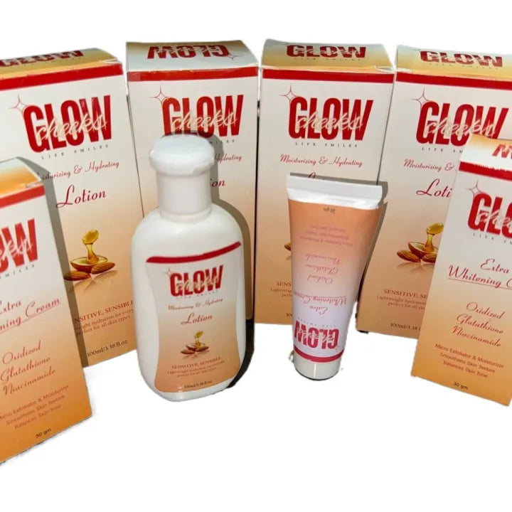 Glow Cheeks Bundle of 1 Extra Whitening Cream 30g & 1 Moisturizing & Hydrating Lotion 100ml